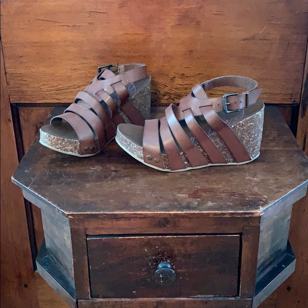 Blowfish sandals